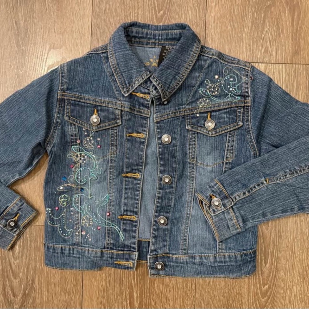 Arizona Jean Company Blue Embroidered Kids Denim Jacket